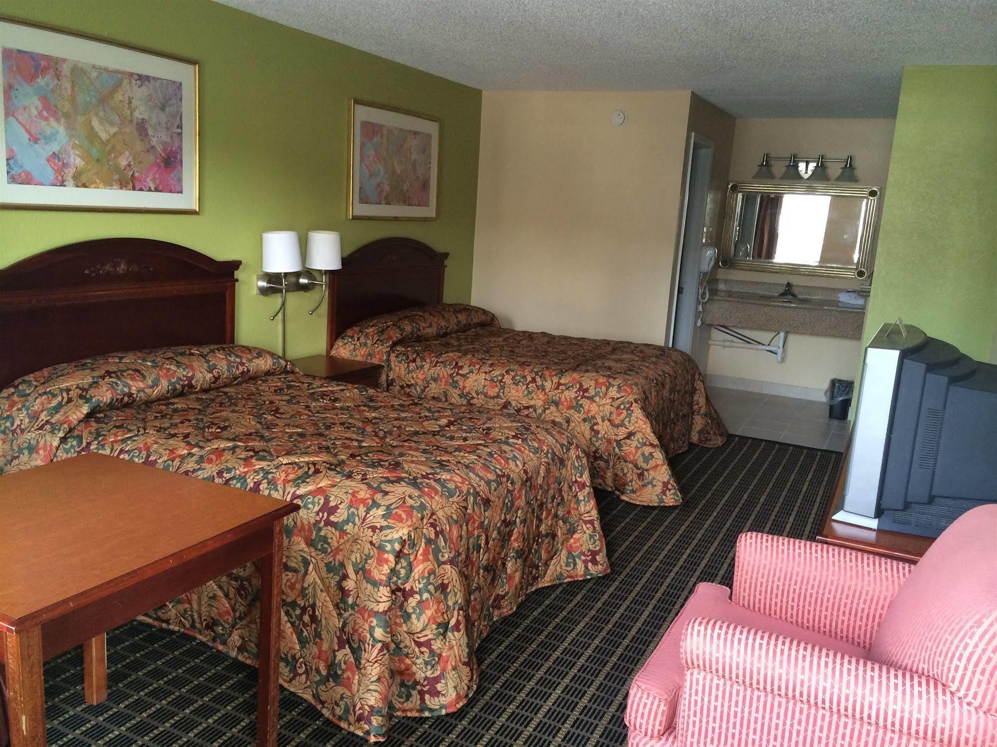 Newport News Inn Zewnętrze zdjęcie