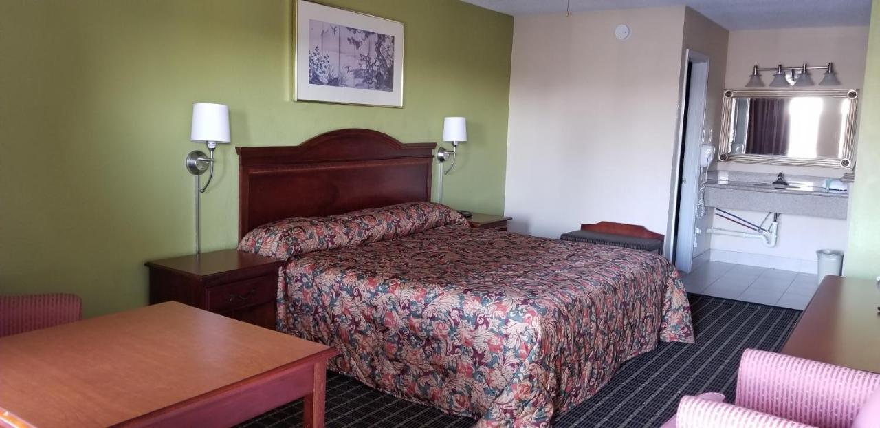 Newport News Inn Zewnętrze zdjęcie
